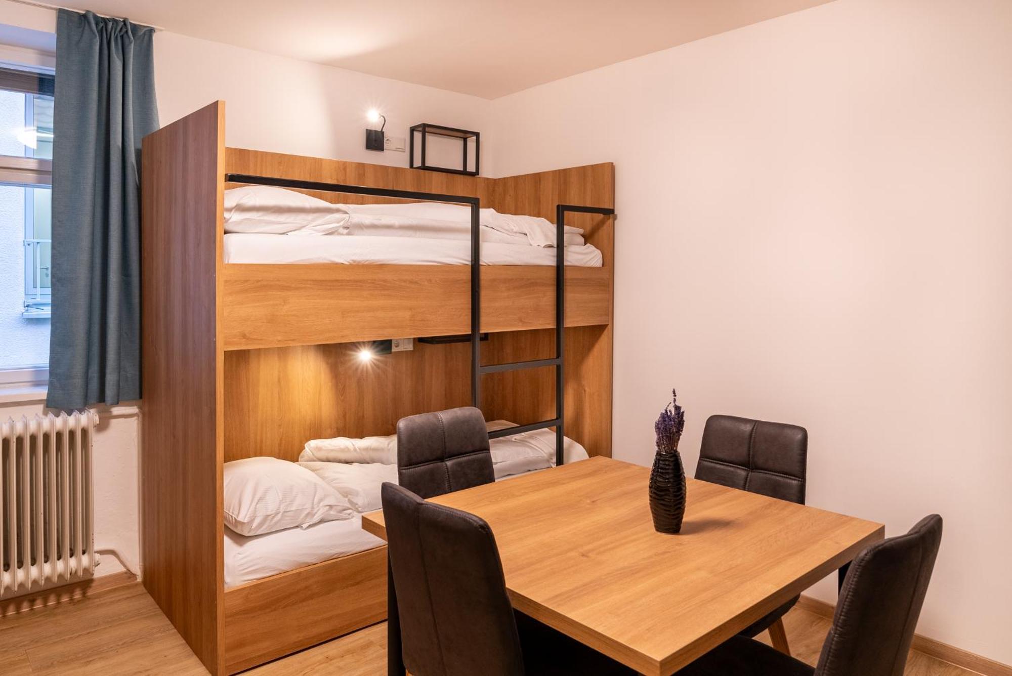 Brauhaus-Hotel Koenig Von Flandern Aψβούργη Εξωτερικό φωτογραφία