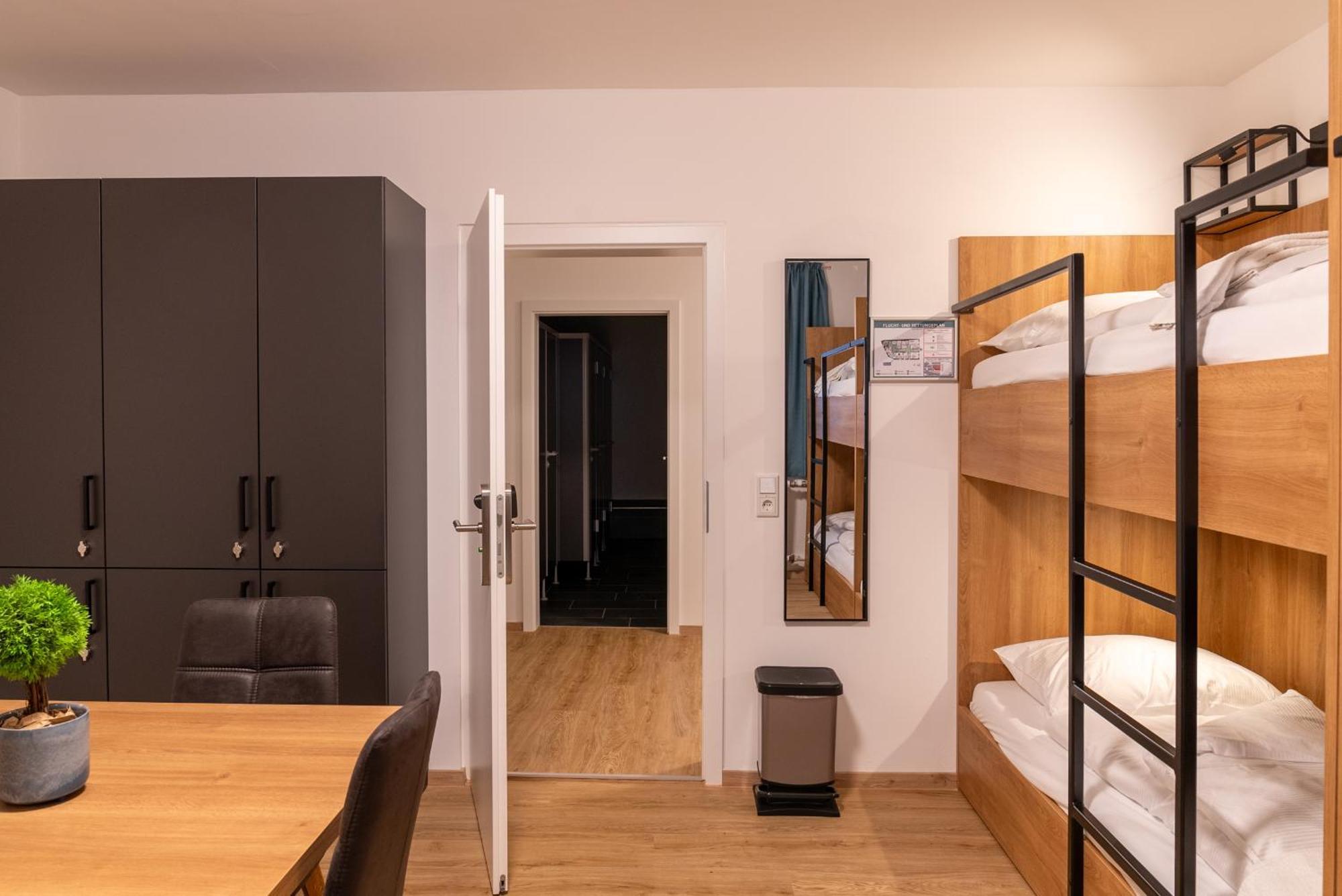 Brauhaus-Hotel Koenig Von Flandern Aψβούργη Εξωτερικό φωτογραφία